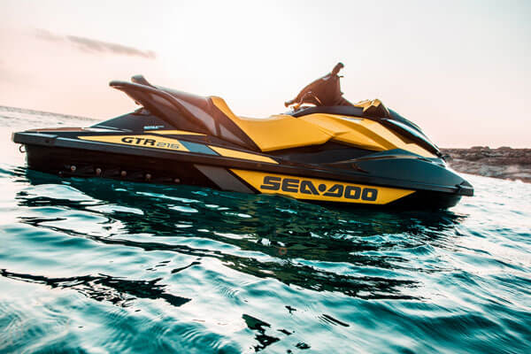 Jet Ski 215 HP